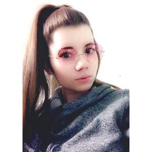 Meet your Posher, Katrina